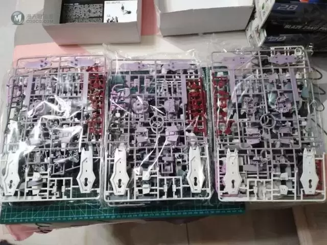瞬发扎古三连星 瞬发扎古三连星