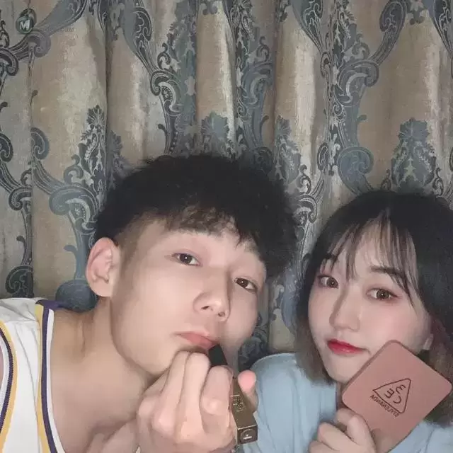 女朋友和我,与胶的故事 女朋友和我,与胶的故事