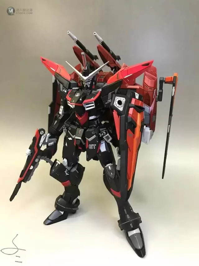黑&白——正义与自由,留白是必要的 黑&白——正义与自由,留白是必要的