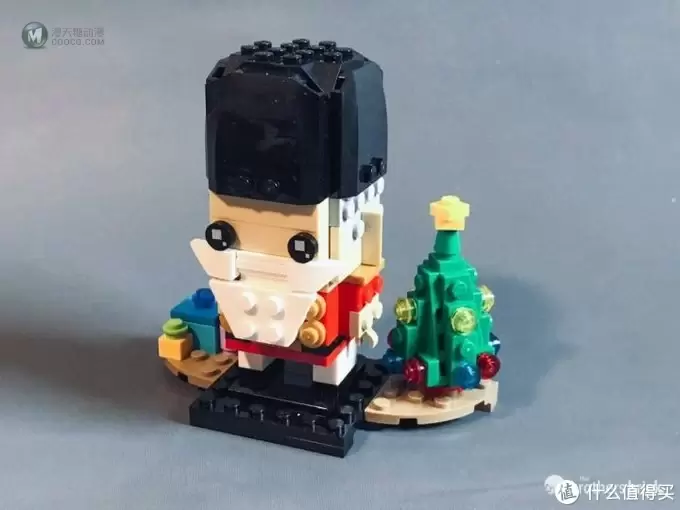乐高圣诞新品多款来袭!漂亮的圣诞花环和胡桃夹子卫兵方头仔 乐高圣诞新品多款来袭!漂亮的圣诞花环和胡桃夹子卫兵方头仔