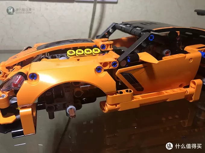 LEGO乐高 Corvette ZR1极限拼装 LEGO乐高 Corvette ZR1极限拼装