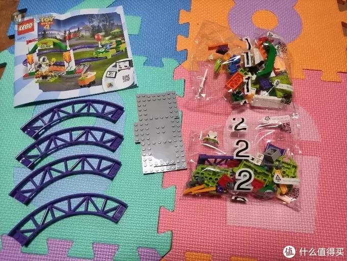 乐高 玩具总动员4 10771 巴斯光年&外星人游乐园套装 乐高 玩具总动员4 10771 巴斯光年&外星人游乐园套装