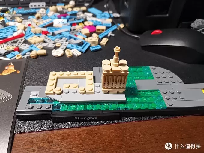老杨的玩具仓库 篇二十八:LEGO 微型建筑21039 上海天际线 简评 老杨的玩具仓库 篇二十八:LEGO 微型建筑21039 上海天际线 简评
