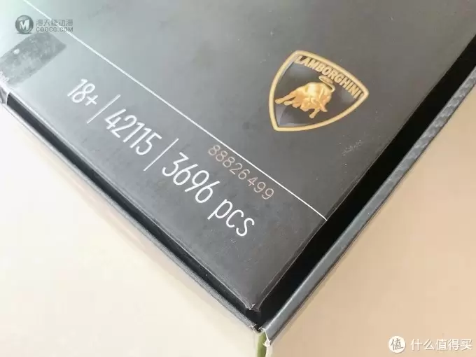 16个小时拼完乐高兰博基尼,乐高超旗舰42115值不值得入? 16个小时拼完乐高兰博基尼,乐高超旗舰42115值不值得入?