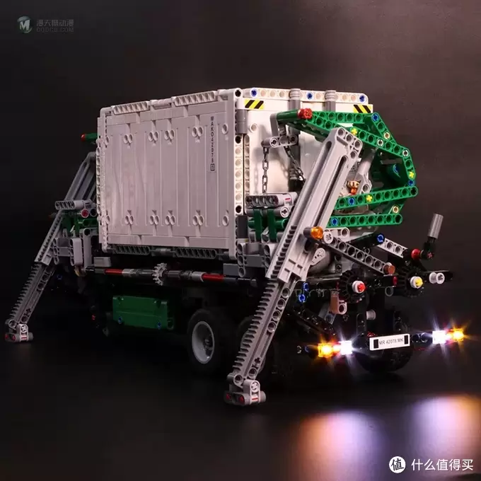 乐高42078套装MOC真香预警,当年的科技次旗舰能玩出什么新花样? 乐高42078套装MOC真香预警,当年的科技次旗舰能玩出什么新花样?