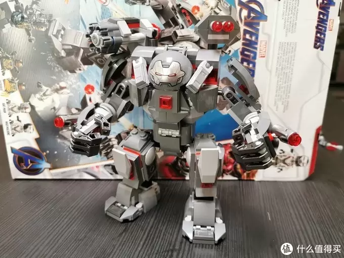 LEGO 76124战争机器重武装机甲的站直小改造 LEGO 76124战争机器重武装机甲的站直小改造