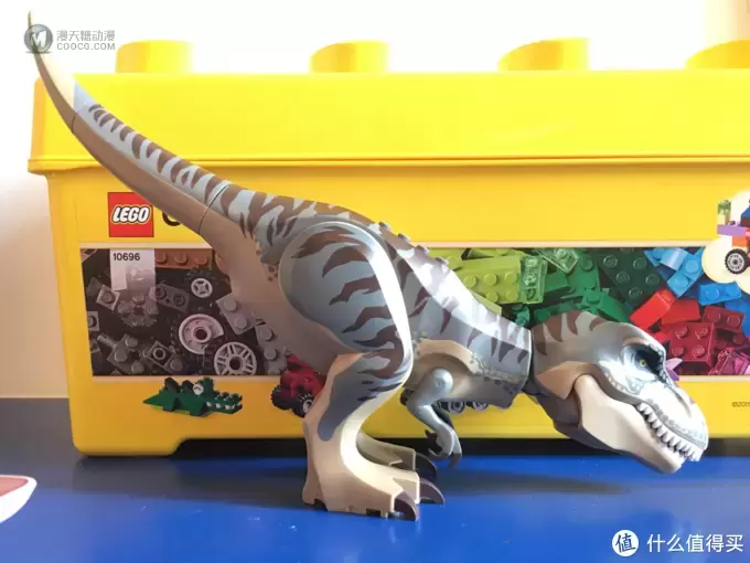 乐高恐龙之霸王龙—来自LEGO 75938霸王龙大战机甲恐龙 乐高恐龙之霸王龙—来自LEGO 75938霸王龙大战机甲恐龙