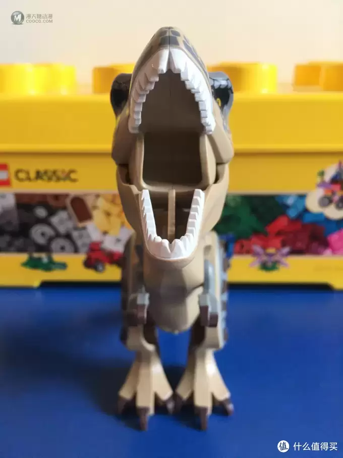 乐高恐龙之霸王龙—来自LEGO 75938霸王龙大战机甲恐龙 乐高恐龙之霸王龙—来自LEGO 75938霸王龙大战机甲恐龙