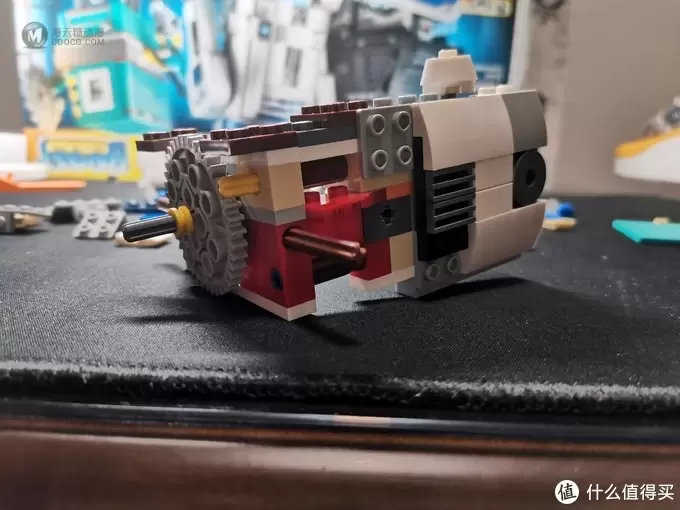 老杨的玩具仓库 篇二十三:LEGO boost 75253 机器人指挥官 老杨的玩具仓库 篇二十三:LEGO boost 75253 机器人指挥官