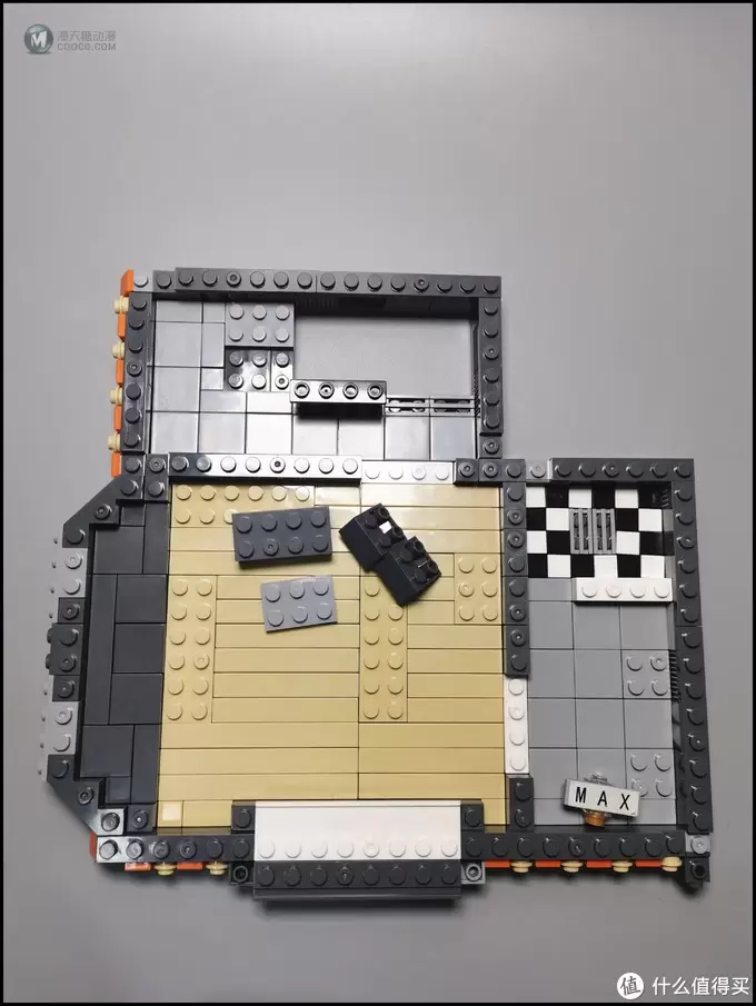 MOC 篇十六:Modular Patisserie(精品蛋糕店) MOC 篇十六:Modular Patisserie(精品蛋糕店)