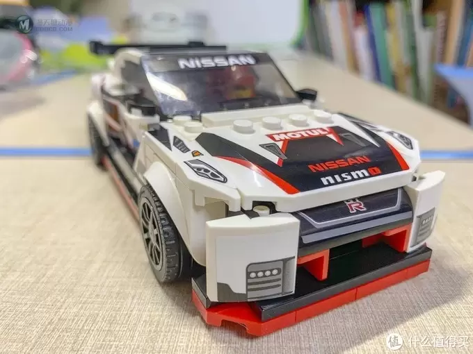 少爷的乐高系列 篇五十:LEGO 乐高76896 Nissan GT-R NISMO赛车 少爷的乐高系列 篇五十:LEGO 乐高76896 Nissan GT-R NISMO赛车
