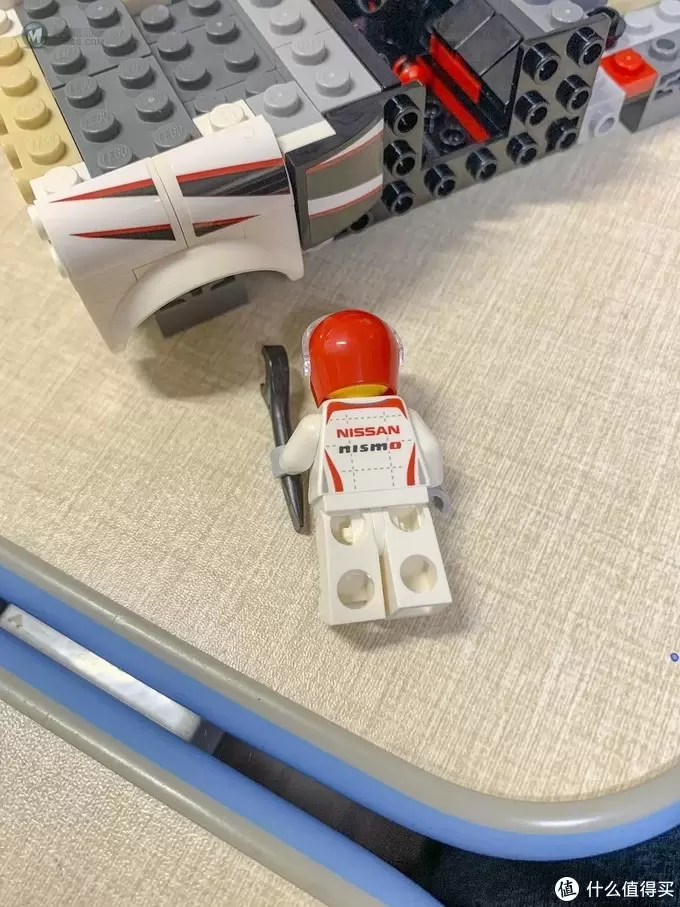 少爷的乐高系列 篇五十:LEGO 乐高76896 Nissan GT-R NISMO赛车 少爷的乐高系列 篇五十:LEGO 乐高76896 Nissan GT-R NISMO赛车