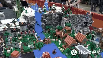 用乐高还原出《Minecraft我的世界》场景 用乐高还原出《Minecraft我的世界》场景