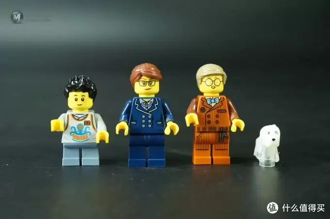 积木的世界 篇二十五:LEGO HIDDEN SIDE之 周末夜归人 积木的世界 篇二十五:LEGO HIDDEN SIDE之 周末夜归人