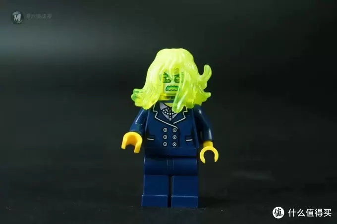 积木的世界 篇二十五:LEGO HIDDEN SIDE之 周末夜归人 积木的世界 篇二十五:LEGO HIDDEN SIDE之 周末夜归人