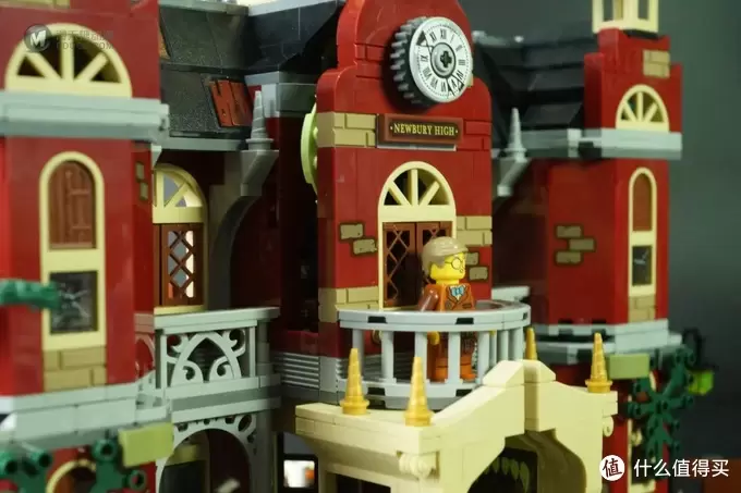 积木的世界 篇二十五:LEGO HIDDEN SIDE之 周末夜归人 积木的世界 篇二十五:LEGO HIDDEN SIDE之 周末夜归人