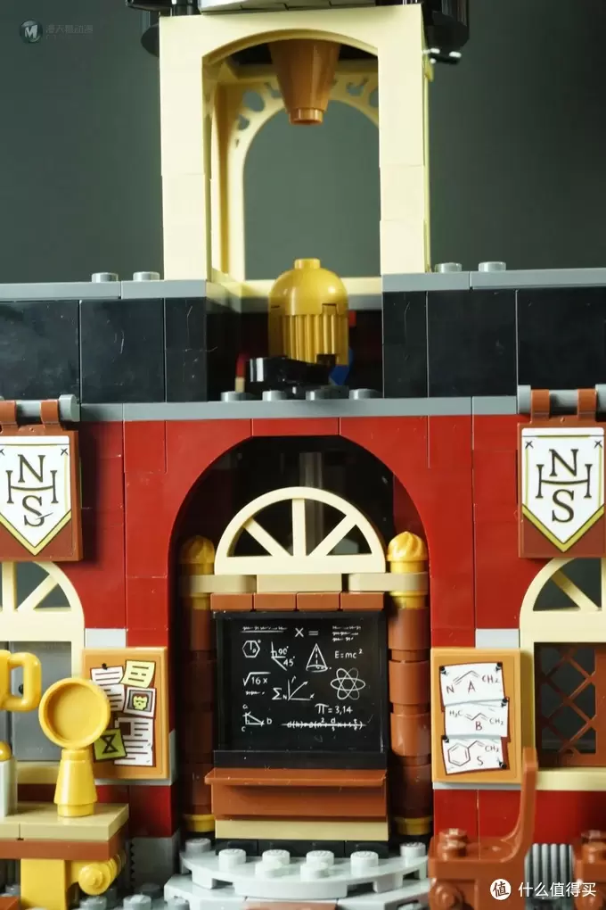 积木的世界 篇二十五:LEGO HIDDEN SIDE之 周末夜归人 积木的世界 篇二十五:LEGO HIDDEN SIDE之 周末夜归人