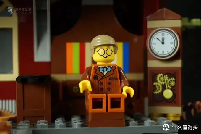 积木的世界 篇二十五:LEGO HIDDEN SIDE之 周末夜归人 积木的世界 篇二十五:LEGO HIDDEN SIDE之 周末夜归人