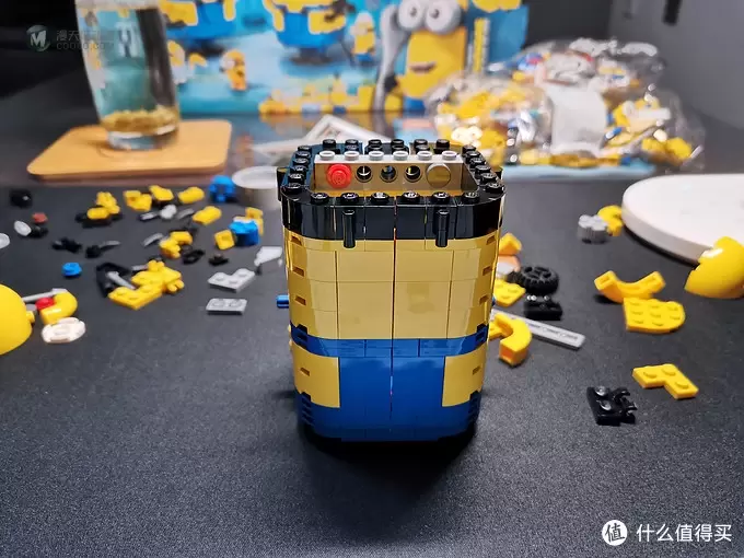 老杨的玩具仓库 篇二十:老杨的玩具仓库二十一:LEGO 小黄人秘密基地 75551 老杨的玩具仓库 篇二十:老杨的玩具仓库二十一:LEGO 小黄人秘密基地 75551
