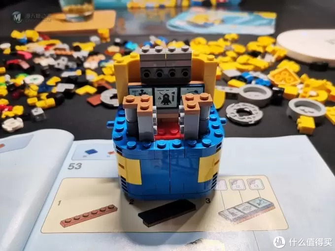 老杨的玩具仓库 篇二十:老杨的玩具仓库二十一:LEGO 小黄人秘密基地 75551 老杨的玩具仓库 篇二十:老杨的玩具仓库二十一:LEGO 小黄人秘密基地 75551