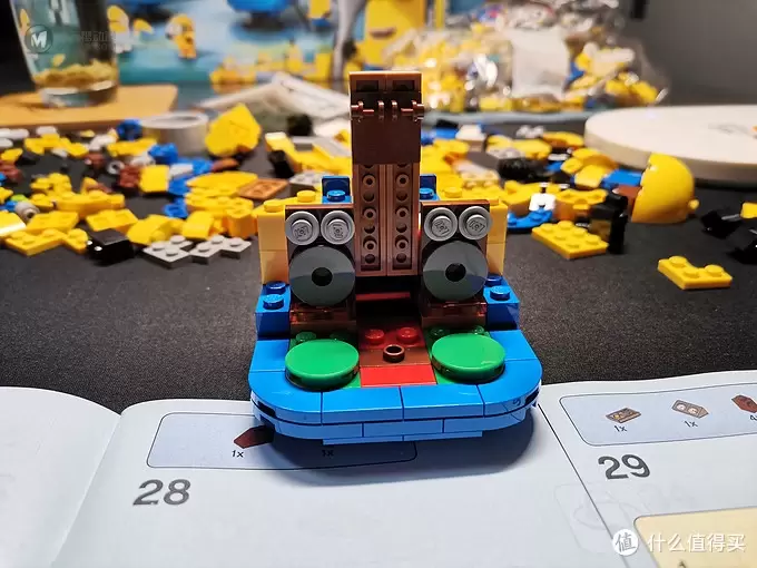 老杨的玩具仓库 篇二十:老杨的玩具仓库二十一:LEGO 小黄人秘密基地 75551 老杨的玩具仓库 篇二十:老杨的玩具仓库二十一:LEGO 小黄人秘密基地 75551