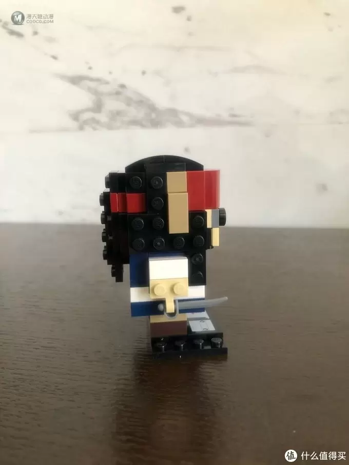 乐高 方头仔 篇二十:LEGO BRICKHEADZ 乐高方头仔 41593杰克·史派罗船长 乐高 方头仔 篇二十:LEGO BRICKHEADZ 乐高方头仔 41593杰克·史派罗船长