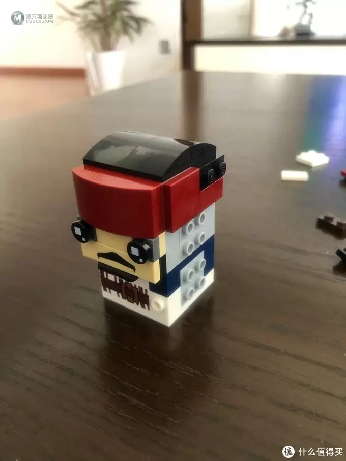 乐高 方头仔 篇二十:LEGO BRICKHEADZ 乐高方头仔 41593杰克·史派罗船长 乐高 方头仔 篇二十:LEGO BRICKHEADZ 乐高方头仔 41593杰克·史派罗船长