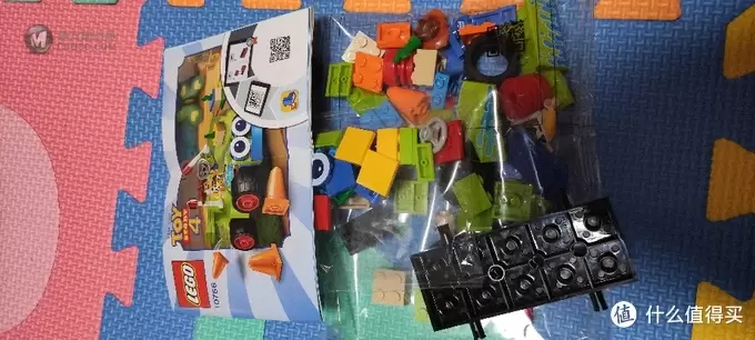 乐高总动员系列种草~10766 玩具总动员4 胡迪和玩具车晒单!最便宜的“五人仔”乐高SET~ 乐高总动员系列种草~10766 玩具总动员4 胡迪和玩具车晒单!最便宜的“五人仔”乐高SET~