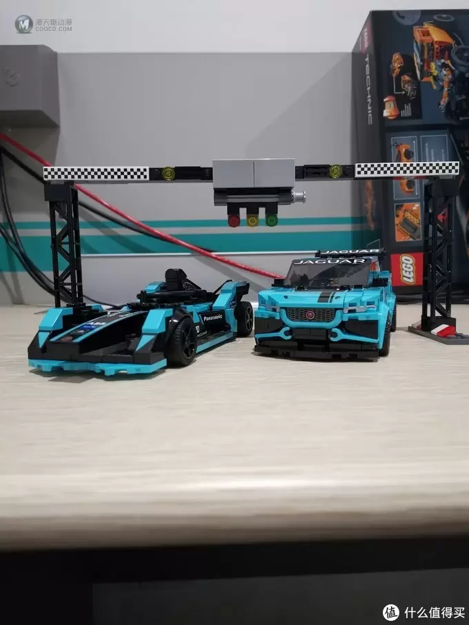 老杨的玩具仓库 篇二十:lego 超级赛车系列 76898 捷豹车队 老杨的玩具仓库 篇二十:lego 超级赛车系列 76898 捷豹车队