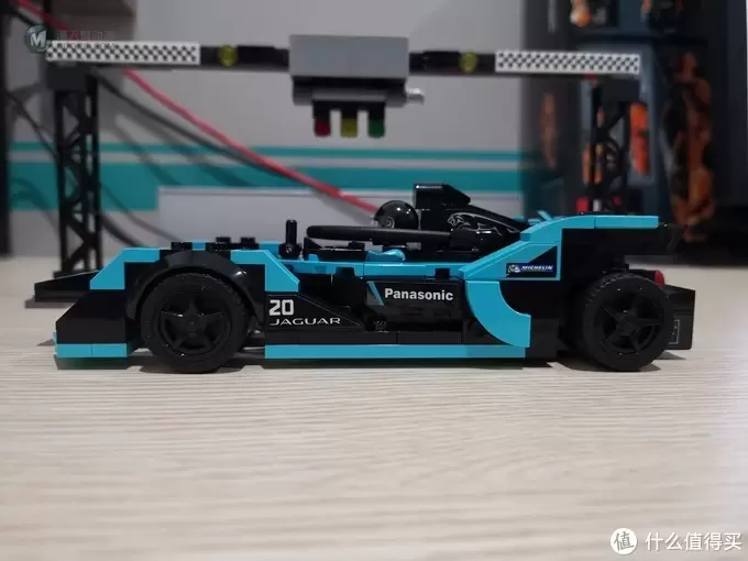 老杨的玩具仓库 篇二十:lego 超级赛车系列 76898 捷豹车队 老杨的玩具仓库 篇二十:lego 超级赛车系列 76898 捷豹车队