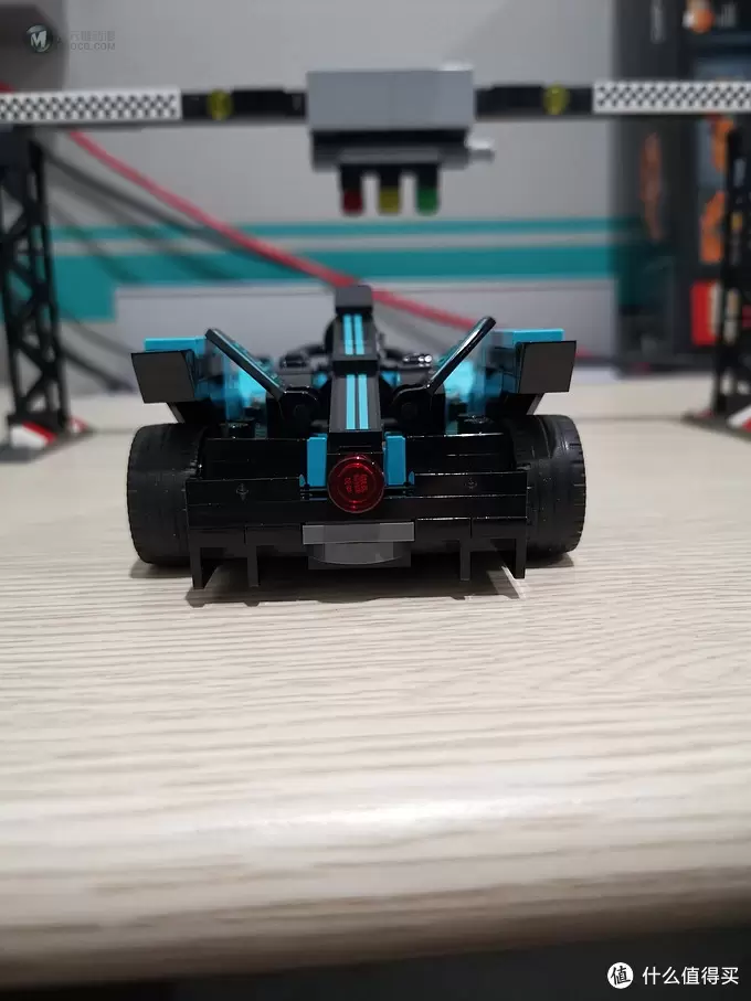 老杨的玩具仓库 篇二十:lego 超级赛车系列 76898 捷豹车队 老杨的玩具仓库 篇二十:lego 超级赛车系列 76898 捷豹车队
