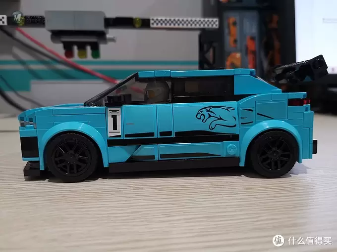 老杨的玩具仓库 篇二十:lego 超级赛车系列 76898 捷豹车队 老杨的玩具仓库 篇二十:lego 超级赛车系列 76898 捷豹车队