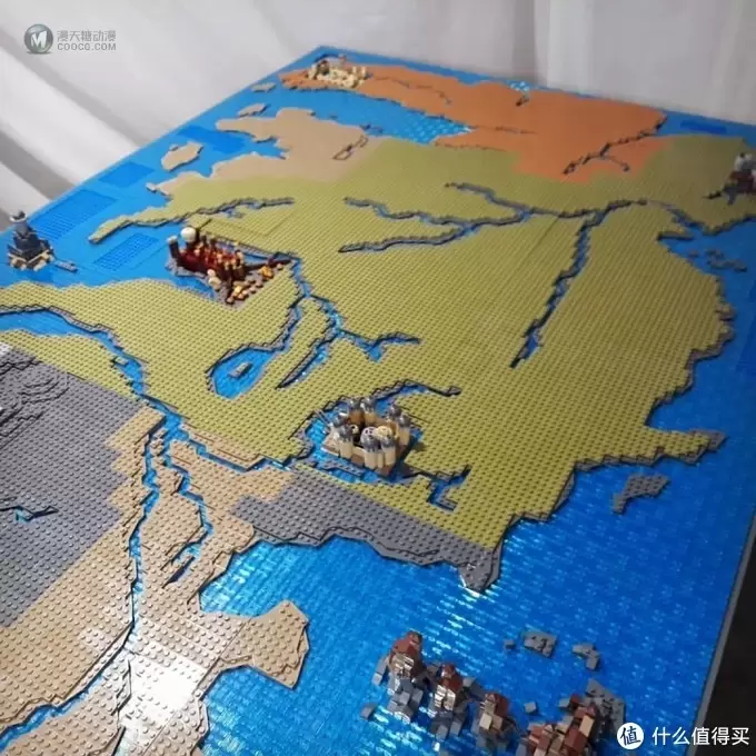 五万枚乐高颗粒拼成的壮观星球大战巨型死星 五万枚乐高颗粒拼成的壮观星球大战巨型死星