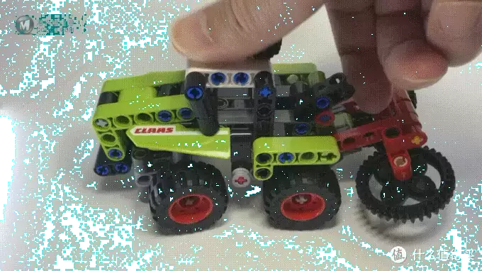 麻雀虽小:LEGO 乐高 机械组系列 42102 迷你克拉斯拖拉机 麻雀虽小:LEGO 乐高 机械组系列 42102 迷你克拉斯拖拉机