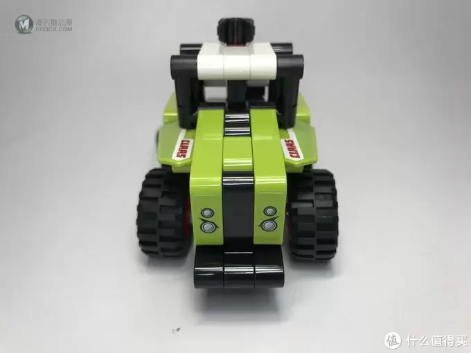 麻雀虽小:LEGO 乐高 机械组系列 42102 迷你克拉斯拖拉机 麻雀虽小:LEGO 乐高 机械组系列 42102 迷你克拉斯拖拉机