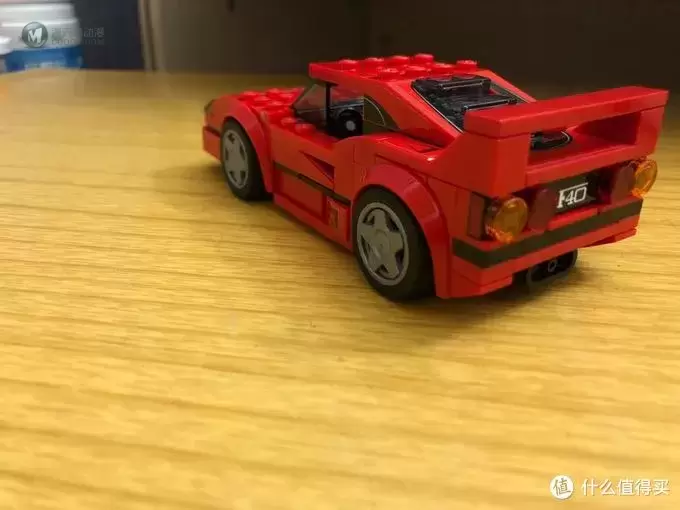 乐高乐趣多,75890开箱拼装法拉利F40. 乐高乐趣多,75890开箱拼装法拉利F40.