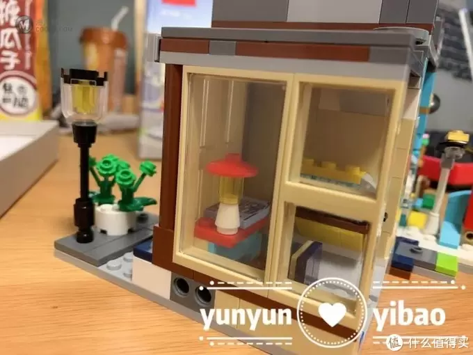乐高创意百变三合一31105城镇玩具店(蛋糕店改造) 乐高创意百变三合一31105城镇玩具店(蛋糕店改造)