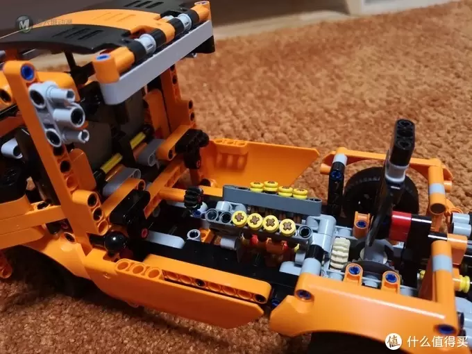 LEGO乐高 篇七:改装真香——乐高机械组42093雪佛兰ZR1 LEGO乐高 篇七:改装真香——乐高机械组42093雪佛兰ZR1