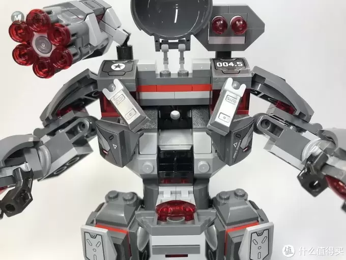 好玩的LEGO:乐高76124 战争机器重武装机甲 好玩的LEGO:乐高76124 战争机器重武装机甲