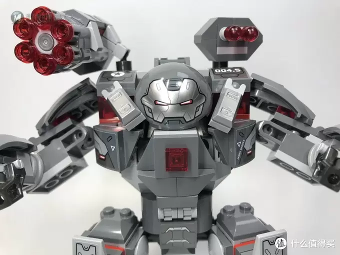 好玩的LEGO:乐高76124 战争机器重武装机甲 好玩的LEGO:乐高76124 战争机器重武装机甲