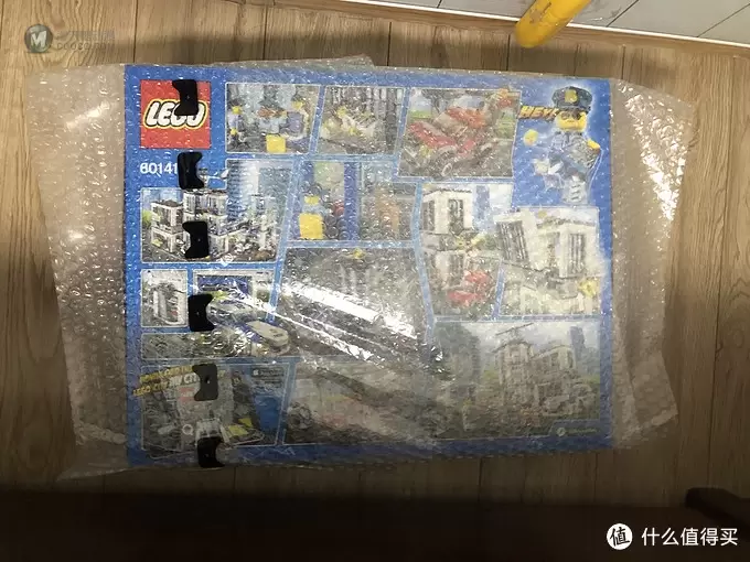 以娃之名,大小男孩共乐——晒新入手的LEGO乐高城市系列60141警察总局套装 以娃之名,大小男孩共乐——晒新入手的LEGO乐高城市系列60141警察总局套装