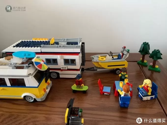 乐高拼搭 篇二:乐高房车31052拼搭体验 乐高拼搭 篇二:乐高房车31052拼搭体验