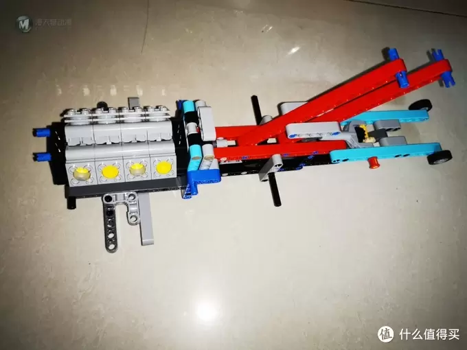 乐高坑 篇七:42050 “大宝剑”——直线加速赛车B模式 乐高坑 篇七:42050 “大宝剑”——直线加速赛车B模式