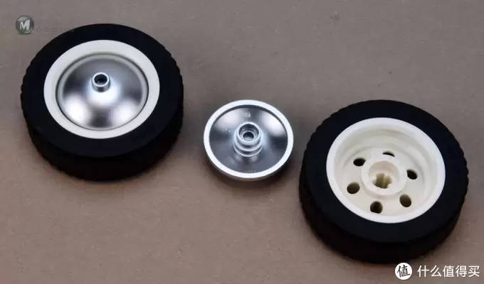 乐高10271菲亚特500的B模式,难道这就是传说中的买一送一? 乐高10271菲亚特500的B模式,难道这就是传说中的买一送一?