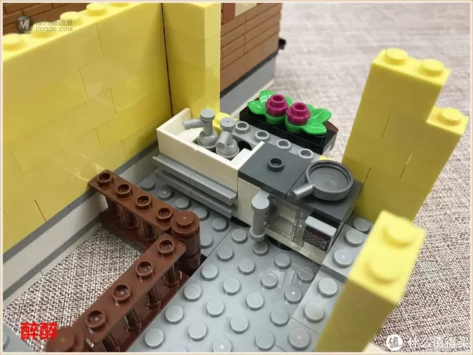 MOC 篇十三:乐高积木31097(Townhouse)街景化---醉测评 MOC 篇十三:乐高积木31097(Townhouse)街景化---醉测评