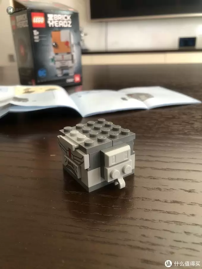 乐高方头仔 篇十三:LEGO BRICKHEADZ 乐高方头仔 41601 钢骨 乐高方头仔 篇十三:LEGO BRICKHEADZ 乐高方头仔 41601 钢骨