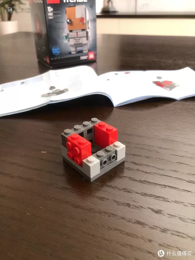 乐高方头仔 篇十三:LEGO BRICKHEADZ 乐高方头仔 41601 钢骨 乐高方头仔 篇十三:LEGO BRICKHEADZ 乐高方头仔 41601 钢骨
