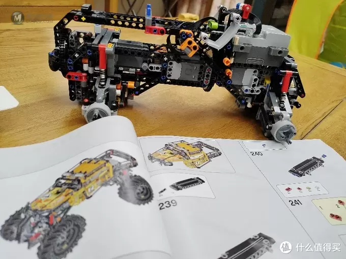 LEGO乐高科技组 篇四:乐高机械组 42099 男人的浪漫part4(含嘉兴产乐高吐槽) LEGO乐高科技组 篇四:乐高机械组 42099 男人的浪漫part4(含嘉兴产乐高吐槽)