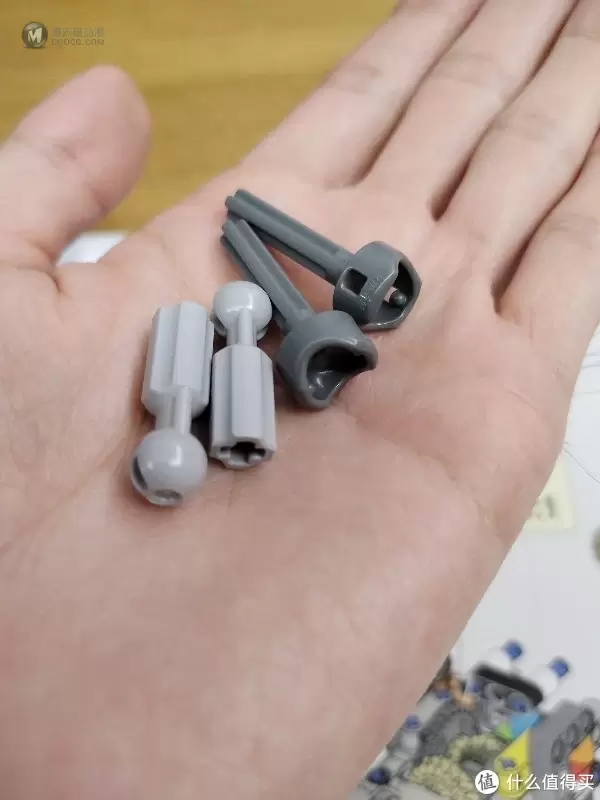 LEGO乐高科技组 篇四:乐高机械组 42099 男人的浪漫part4(含嘉兴产乐高吐槽) LEGO乐高科技组 篇四:乐高机械组 42099 男人的浪漫part4(含嘉兴产乐高吐槽)