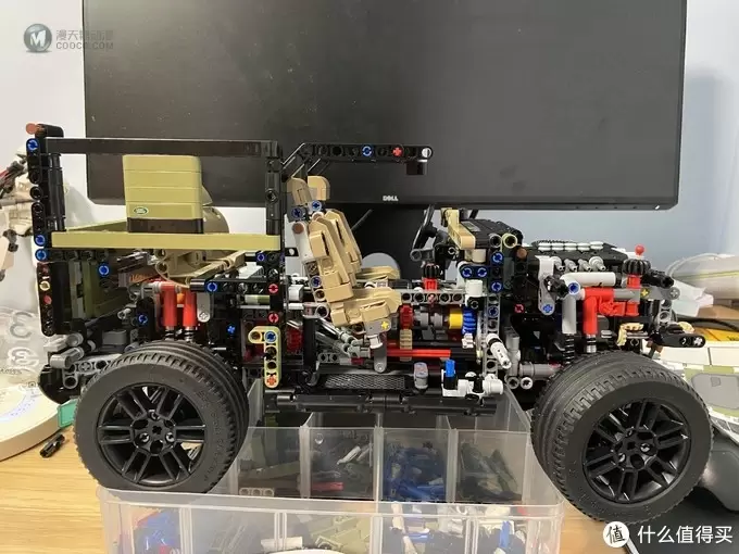 哪个男孩不想拥有一辆属于自己的路虎——乐高LEGO 42110科技系列 路虎卫士 评测 哪个男孩不想拥有一辆属于自己的路虎——乐高LEGO 42110科技系列 路虎卫士 评测